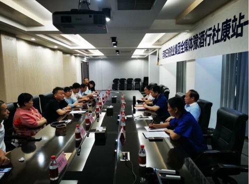 杜康控股銷售公司總經理肖志雄談市場動態 銷售勢頭強勁，部分產品供不應求